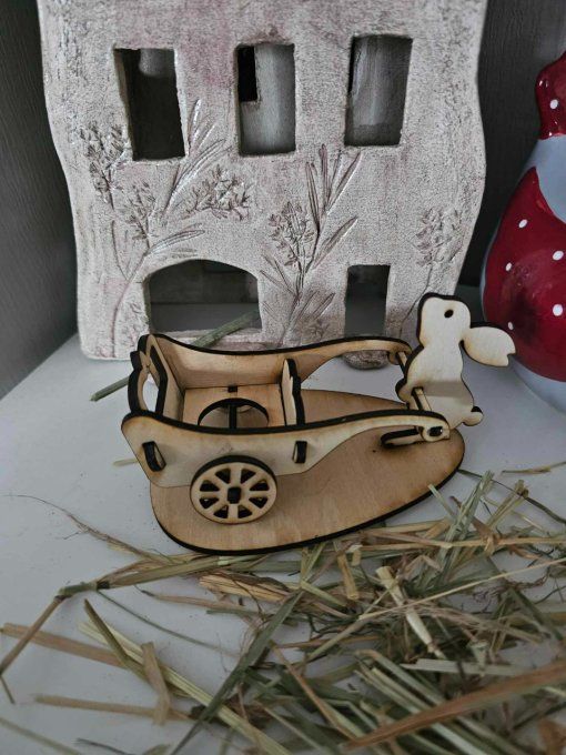 Lapin avec sa brouette