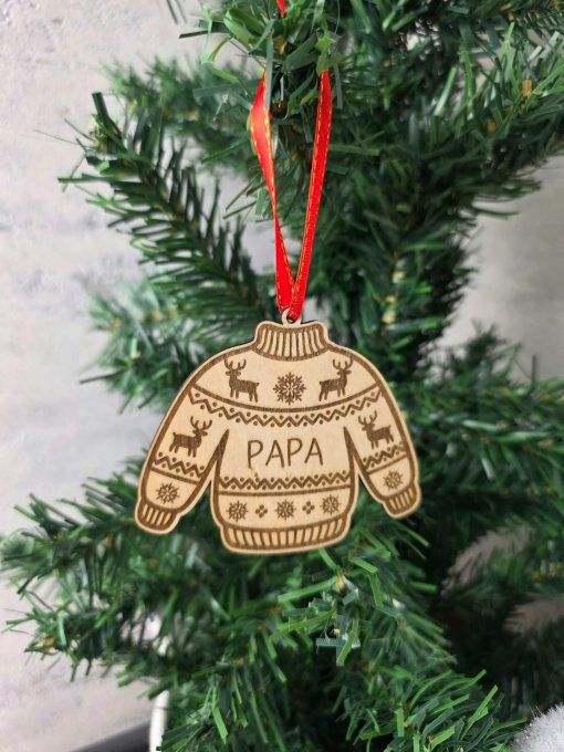 Pull de Noël en bois