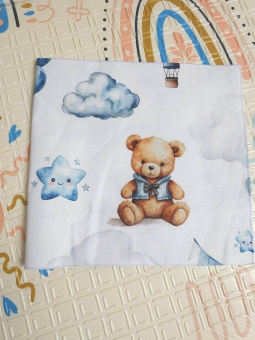 DESTOCKAGE - PROTEGE CARNET DE SANTE - Ourson