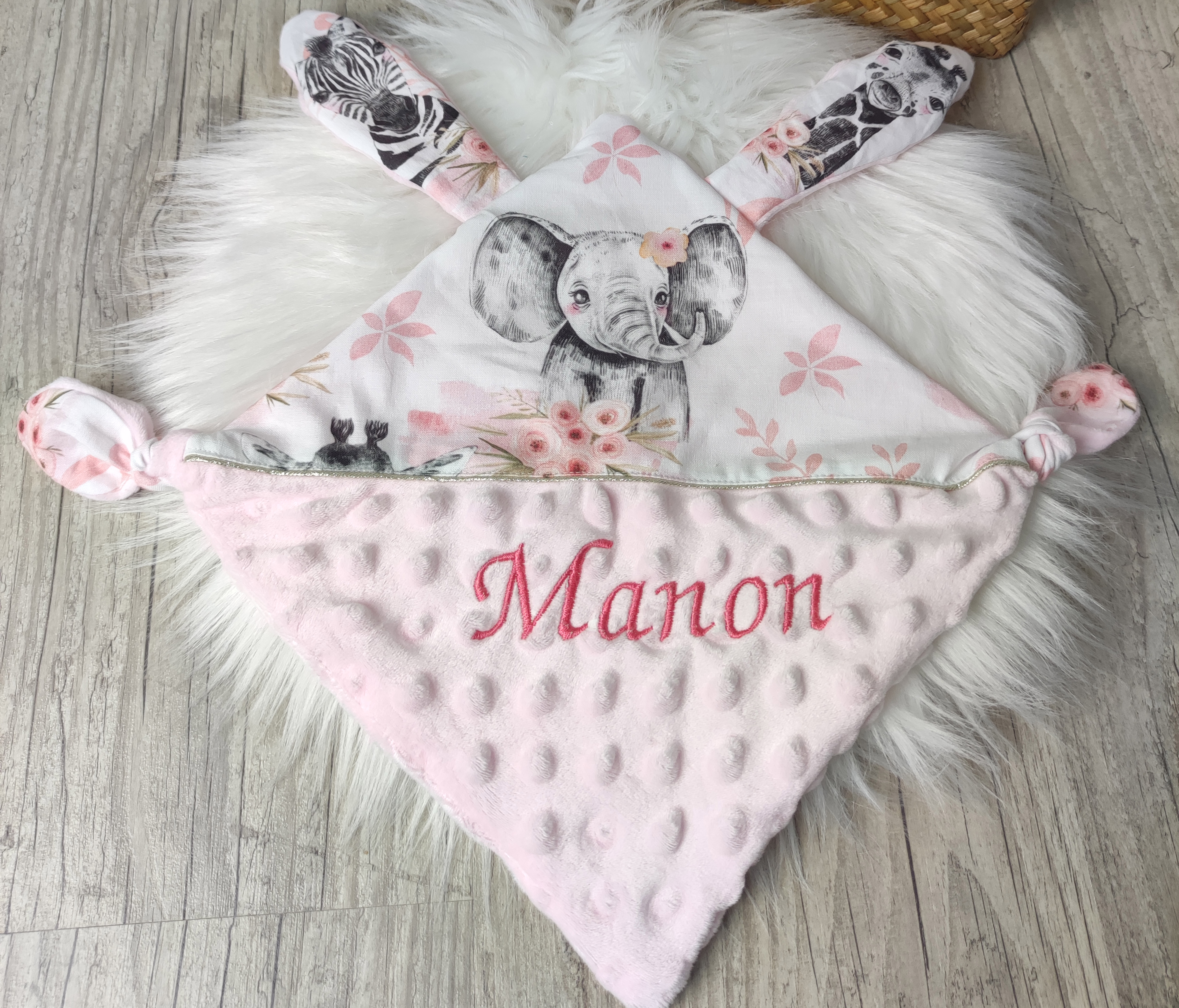 Le doudou à partir de 25,00 €